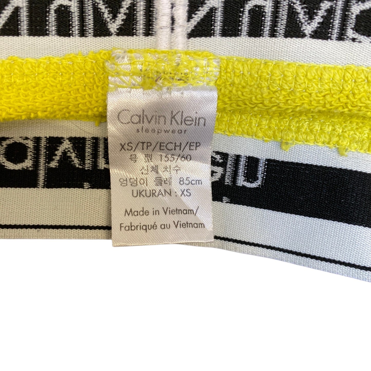 Calvin Klein Sleepwear Shorts Womens XS 22" Waist Yellow Comfort Dolphin Hem