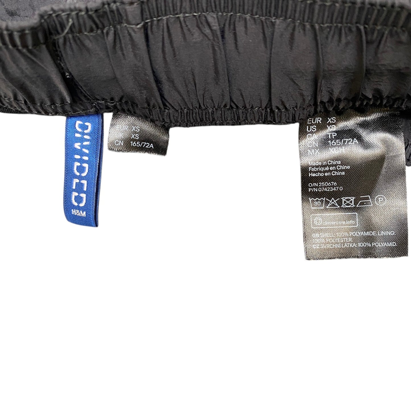 H&M Joggers Fits as Womens 26" Waist Black Windbreakers Drawstring Track Trouser