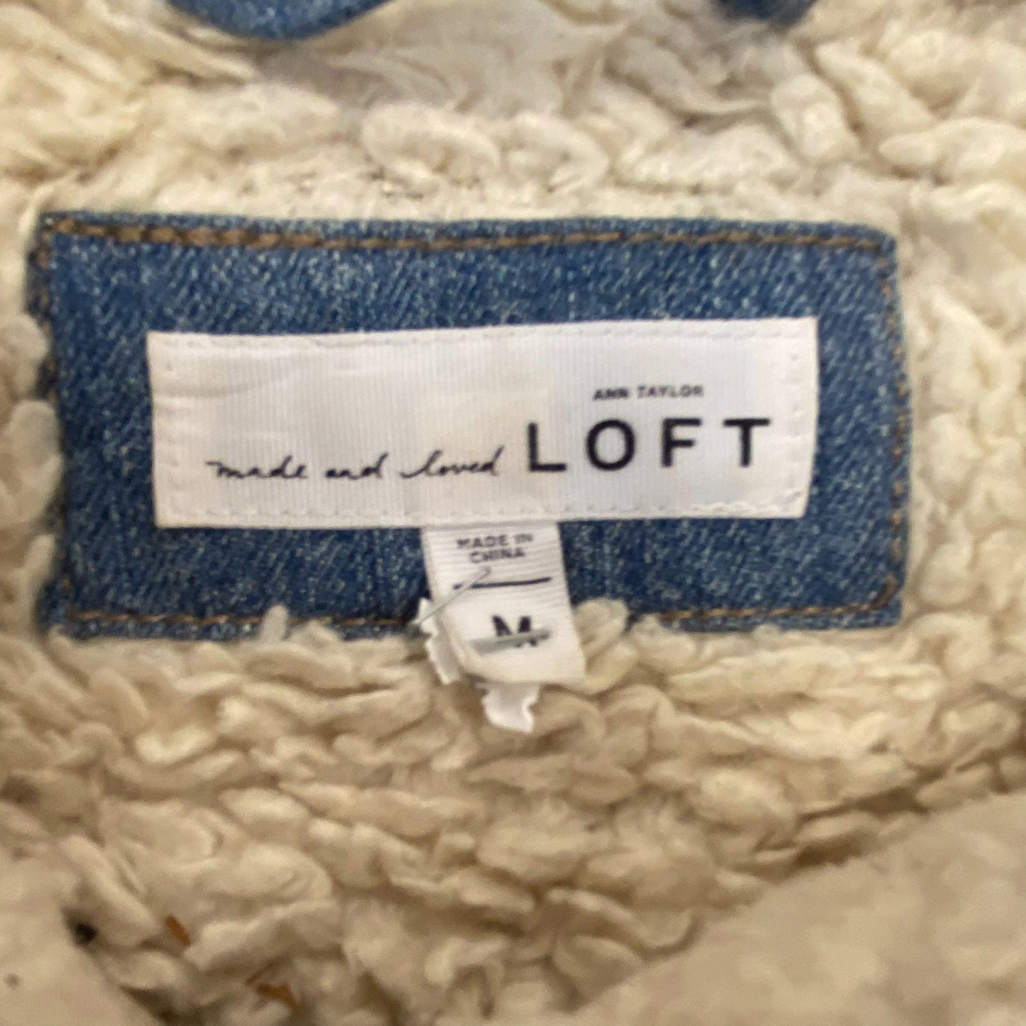 LOFT Denim Trucker Jacket Womens Medium Blue Sherpa Lined Collared Button Front
