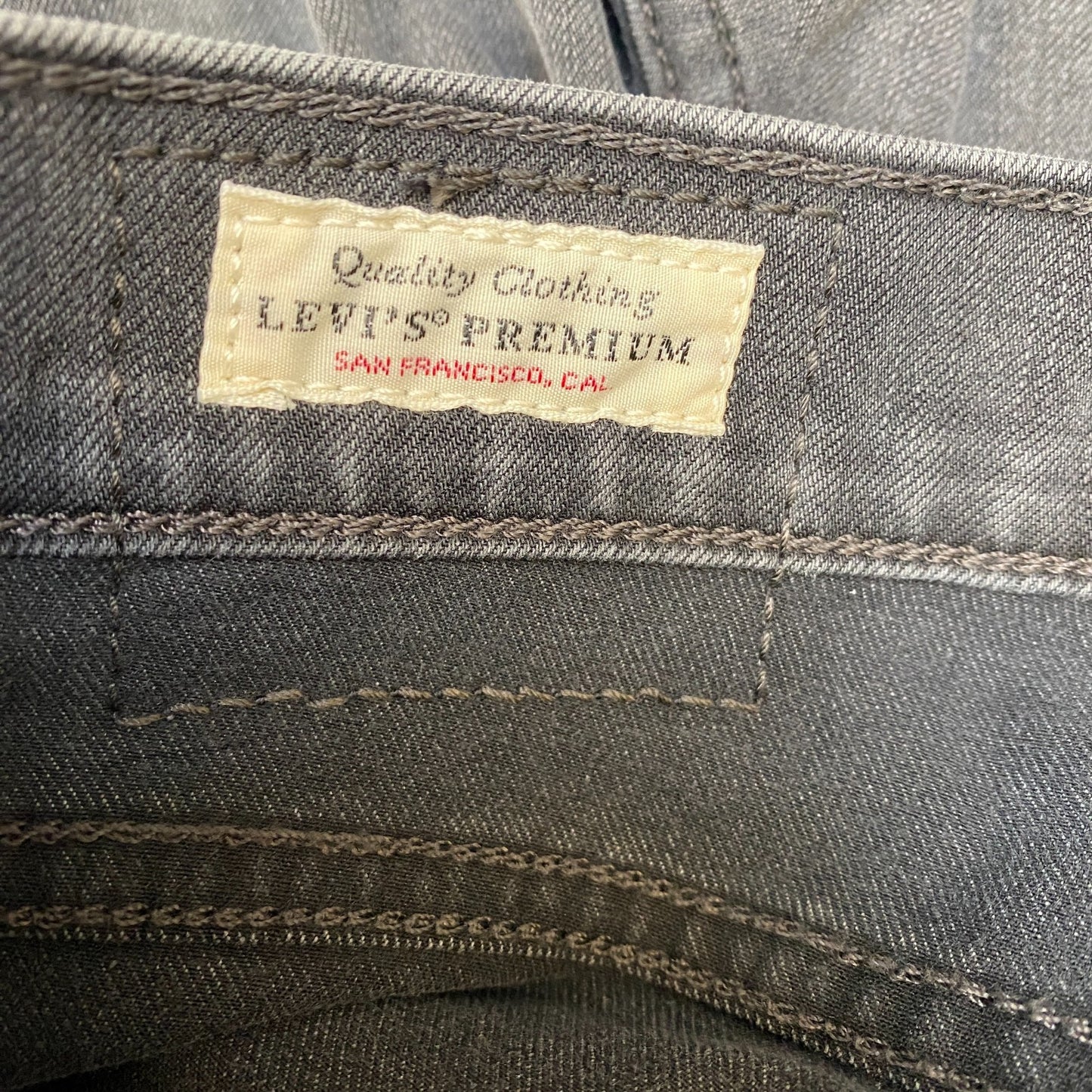 Levi's Jeans Mens 31" Waist Grey Premium Super Stretch Flat Front Streetwear