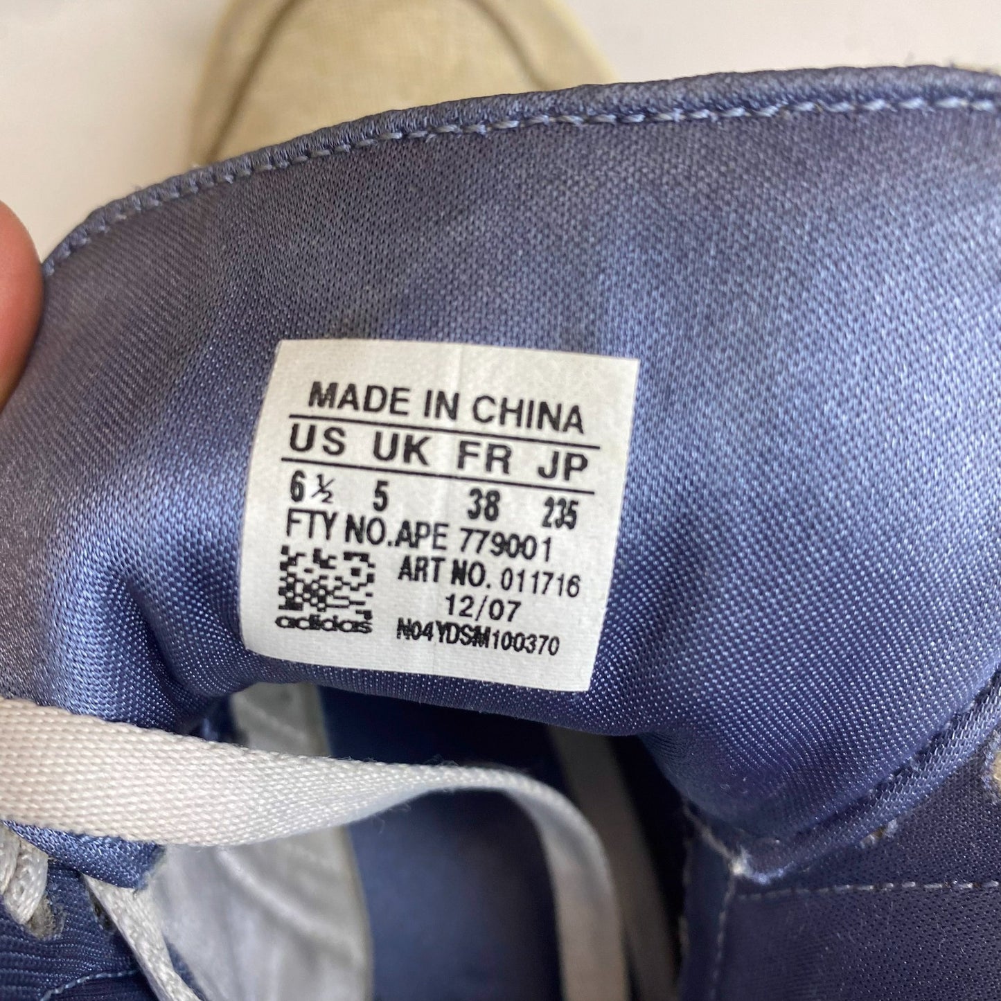 Adidas Respect Me Sneakers Shoes Men's UK 5 Canvas White High Top Lace Up