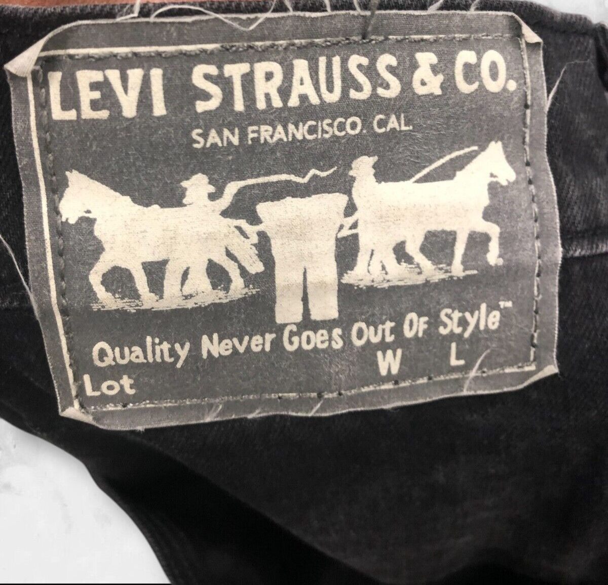 Levi's Jeans Mens 34X25 Black Denim Straight Leg Red Tag Black Tab Flat Front