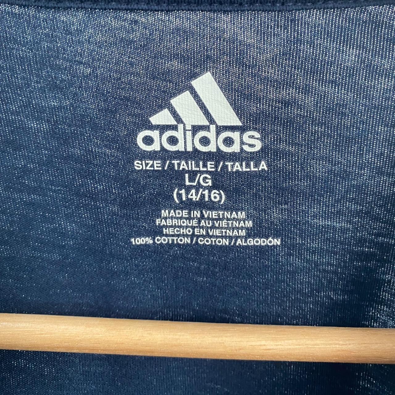 Vintage Adidas T-shirt