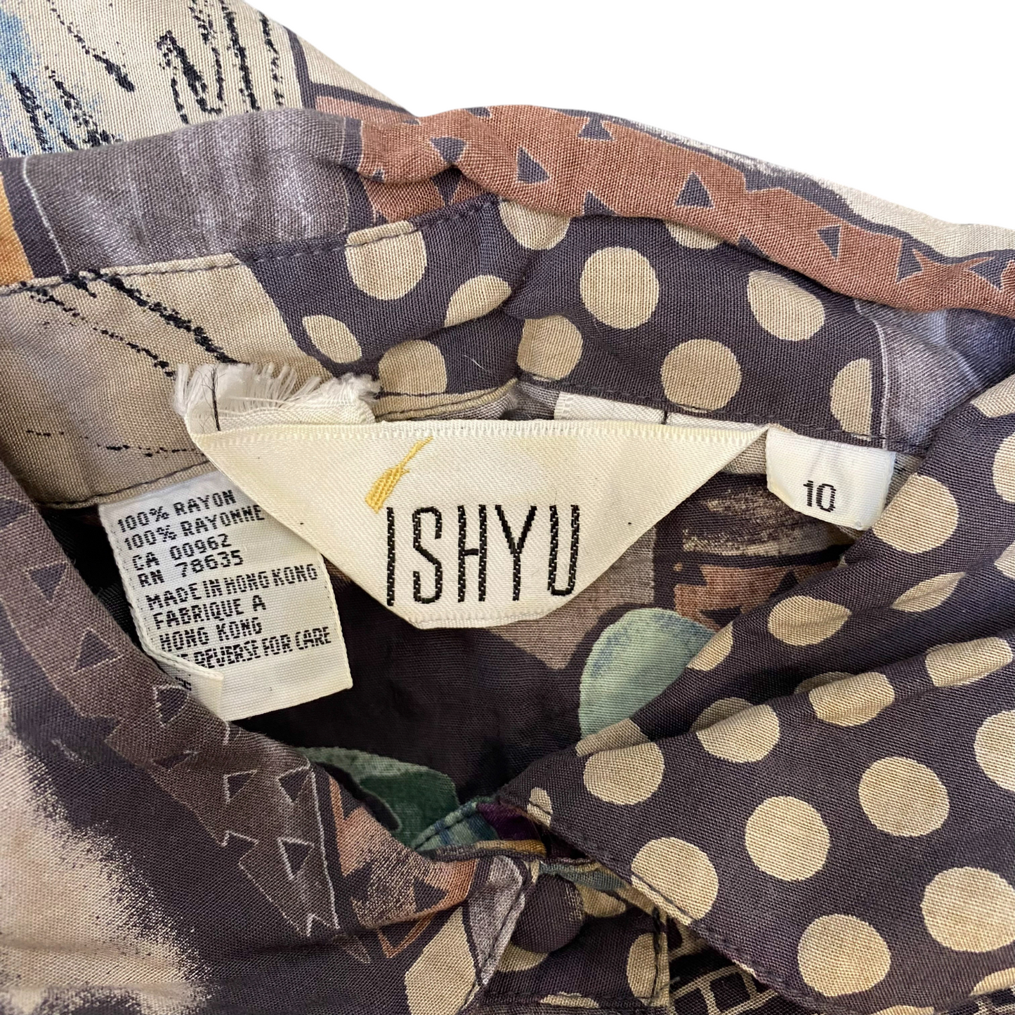 ISHYU Shirt Top Womens L Multi Graphic Print Long Sleeve Casual Button Down