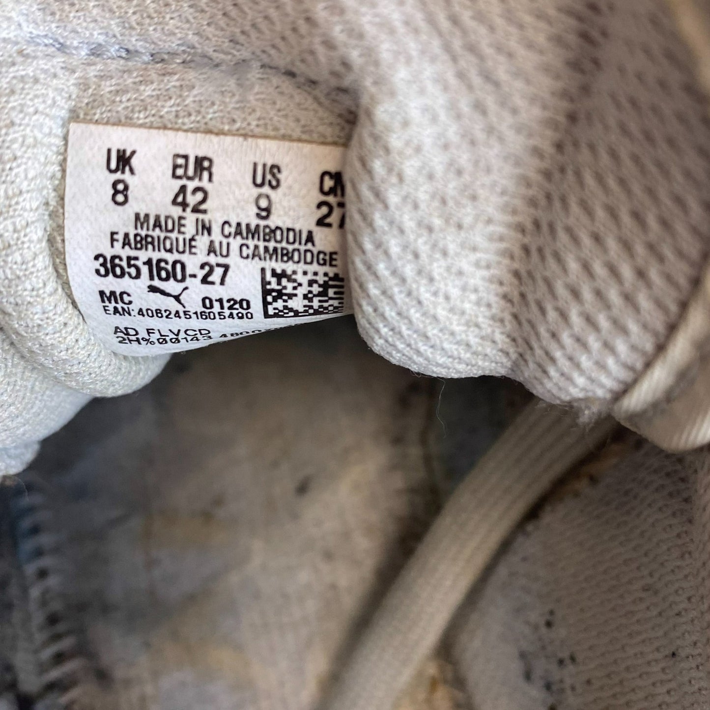 Puma Smash V2 Buck Trainer Low Sneakers Men's 8 White Synthetic Lace Up Comfort