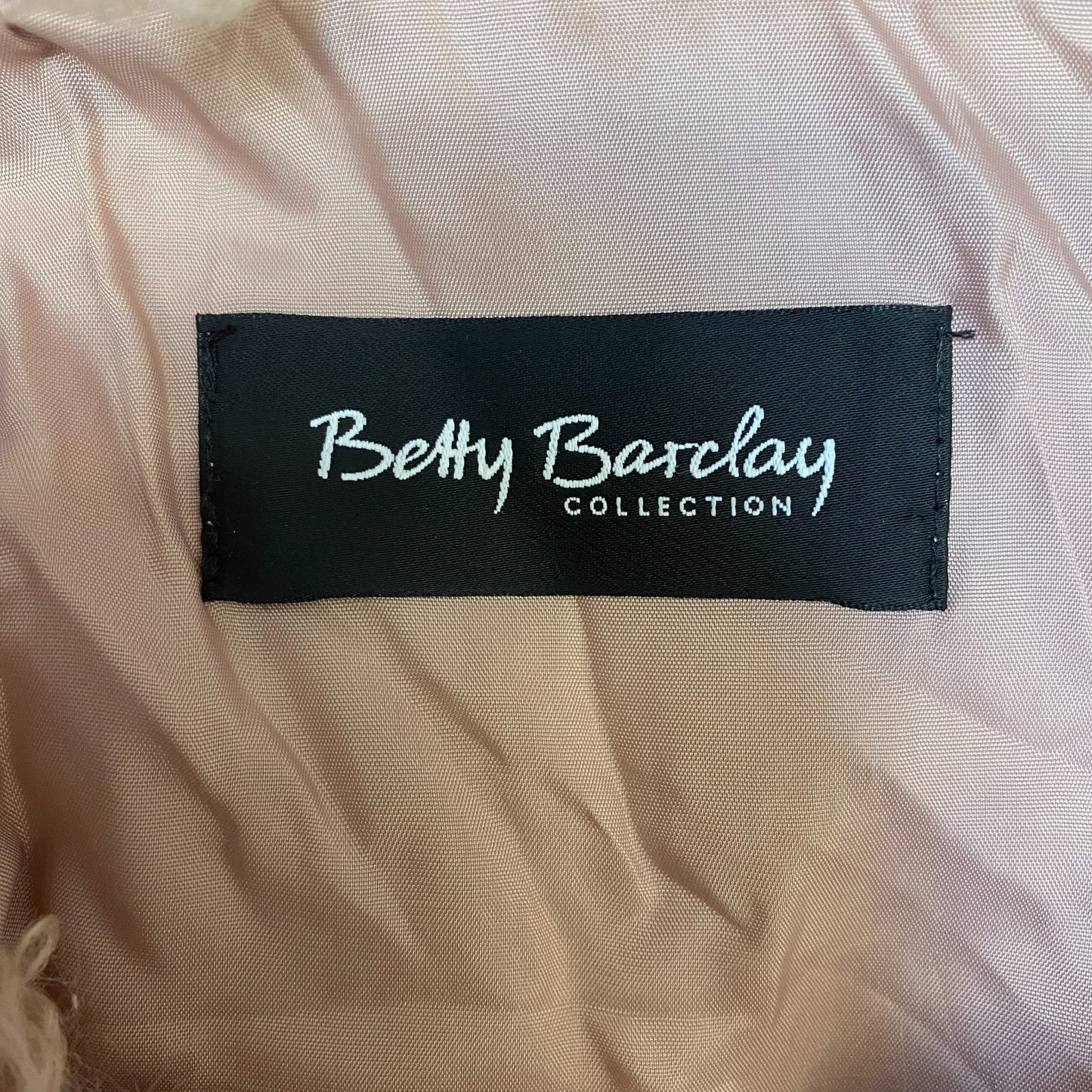 Betty Barclay Faux Fur Vest Womens M Light Pink Lined Shaggy Texture Sleeveless