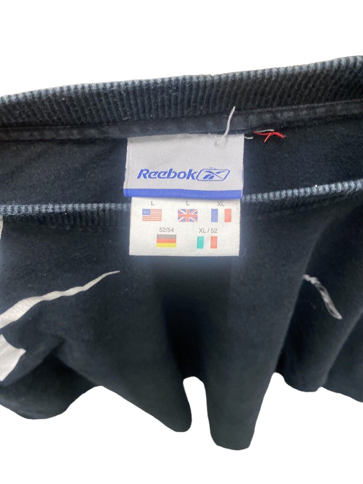 Reebok T-Shirt Black Womens L Front Logo