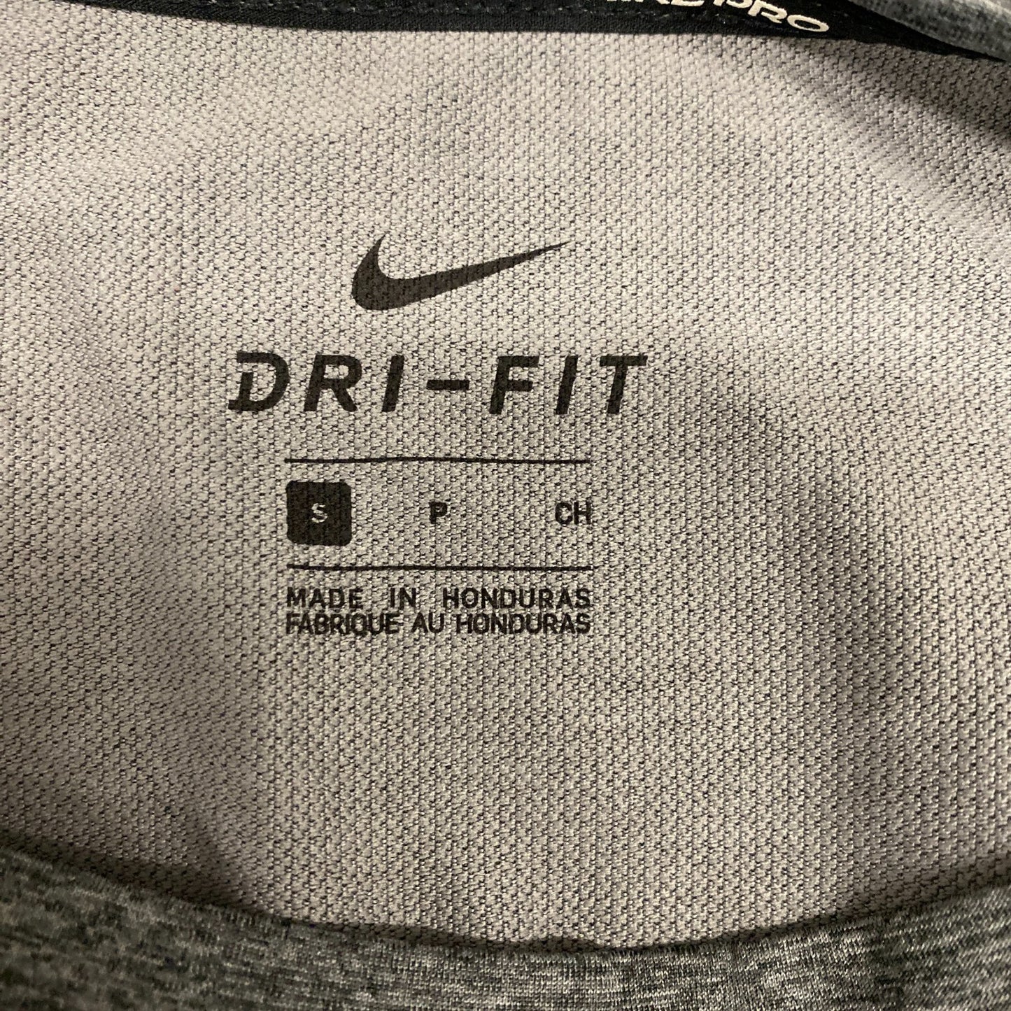 Nike Pro Dri-FIT Activewear T-Shirt Girls S Grey Short Sleeve Crew Neck Pullover