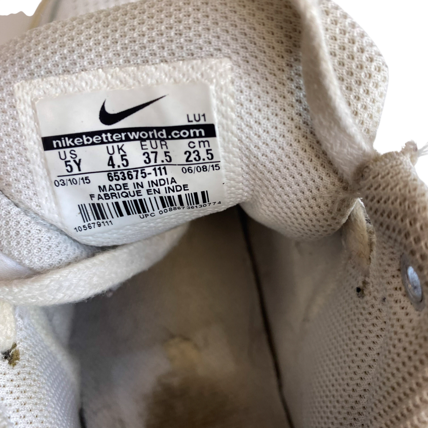 Nike Airs Running Sneakers Youth Boys 4.5 White Leather Upper Mid Top Lace Up