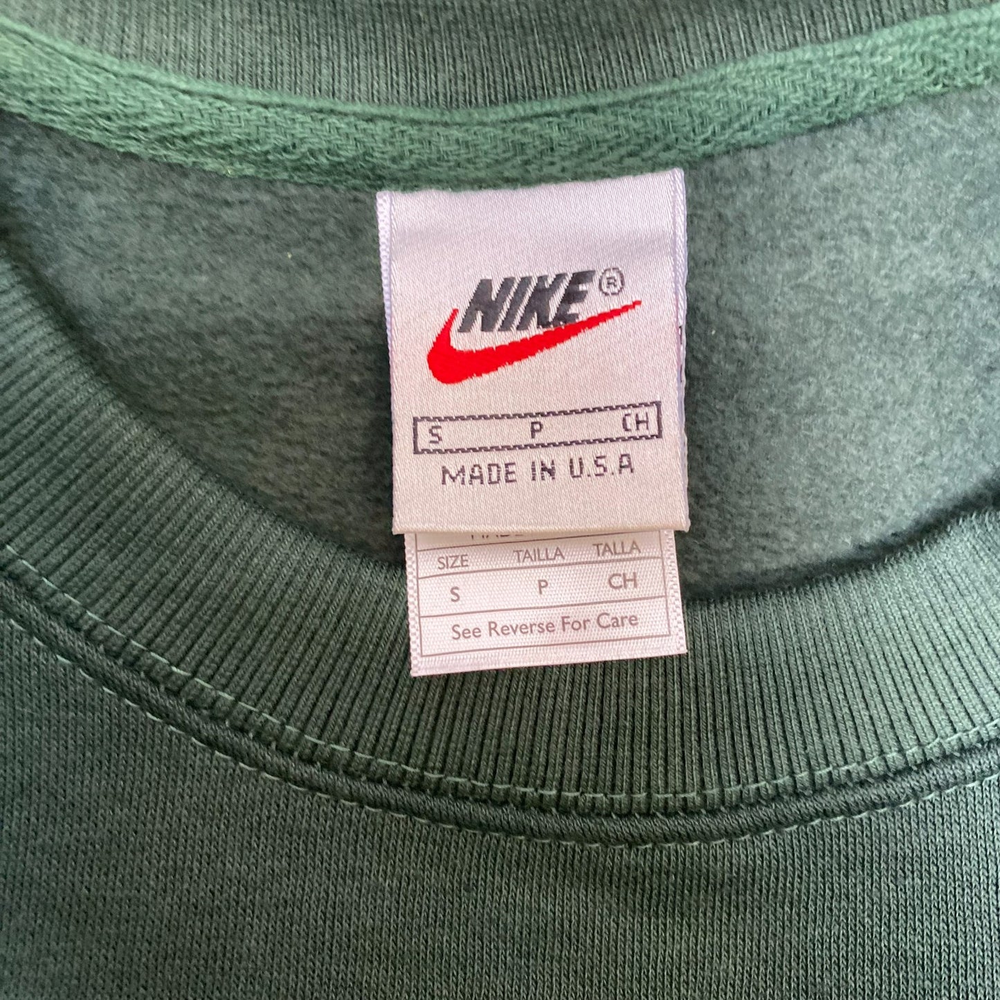 Nike Reworked Sweatshirt Mens S Green Embroidered Spellout Logo Long Sleeve
