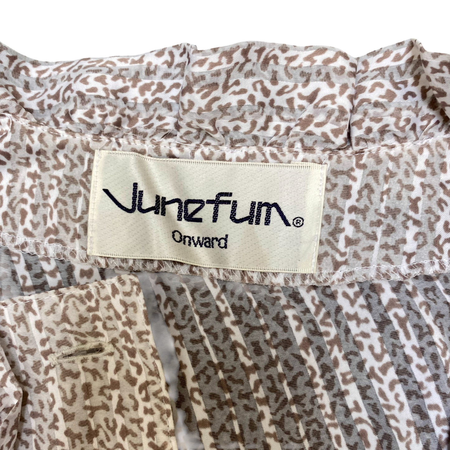 Vunefum Dress Womens S White Brown Geometric Pleated V Neck Pullover Outdoor