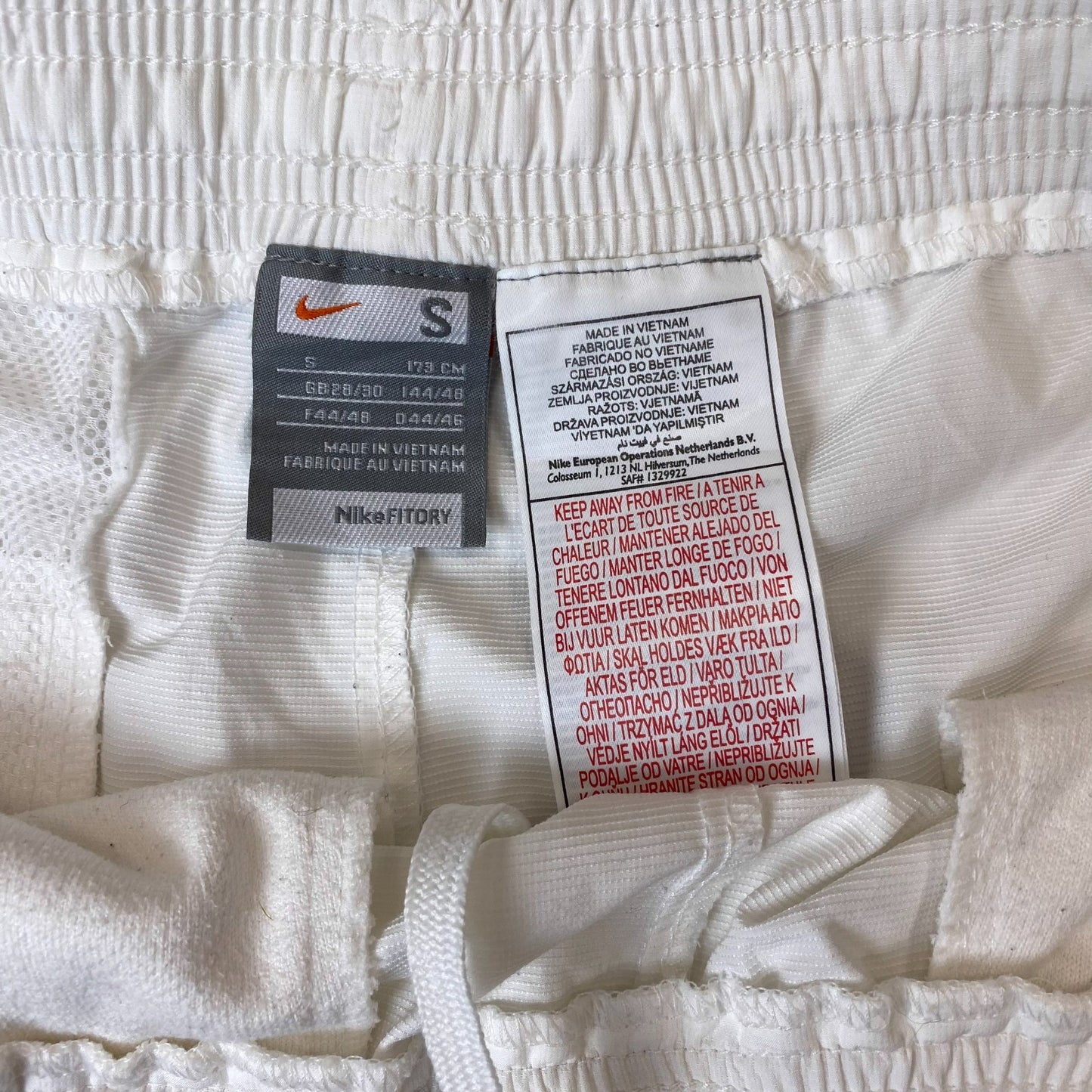 Nike Running Shorts Mens XL White Dri-Fit Pleated Drawstring Waist Athletic