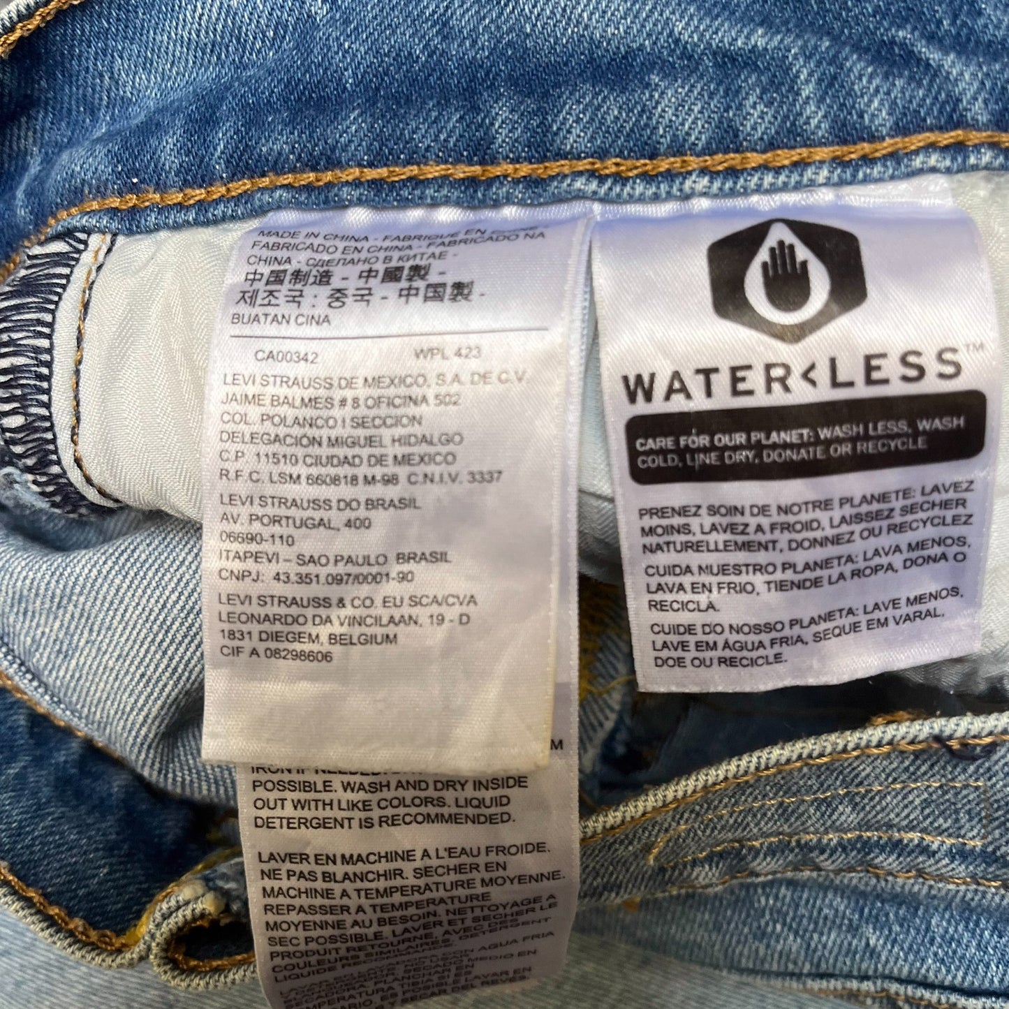 Levis Jean Shorts Fits as Womens Small 26" Waist Blue Denim Light Wash Red Tab