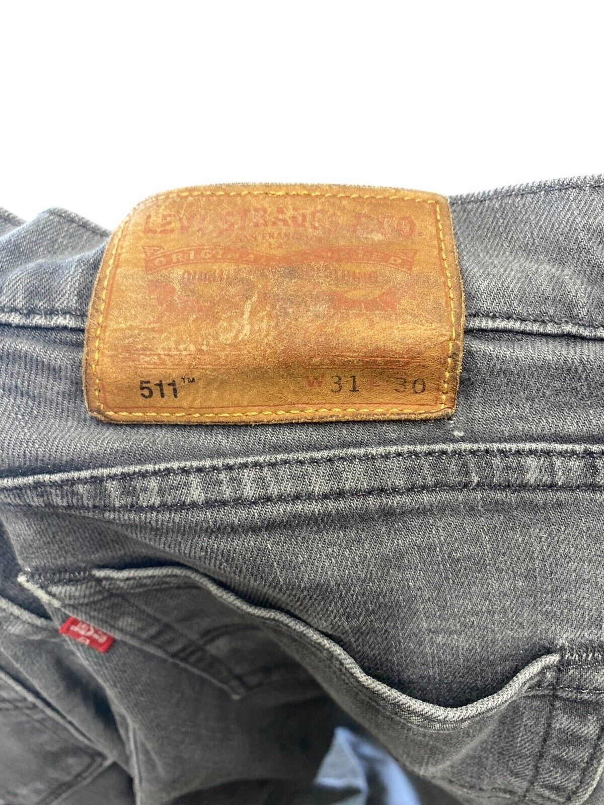 Levi's Jeans Men 31W 30L Grey 511 Denim Red Tab Straight Leg Comfort Five Pocket