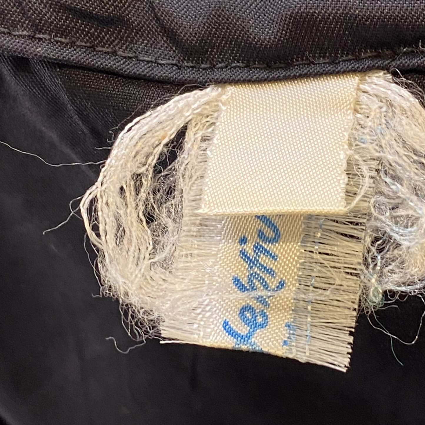 Sprinter Running Shorts 26W Black Solid Dark Wash Elastic Waist Pocket Athletic