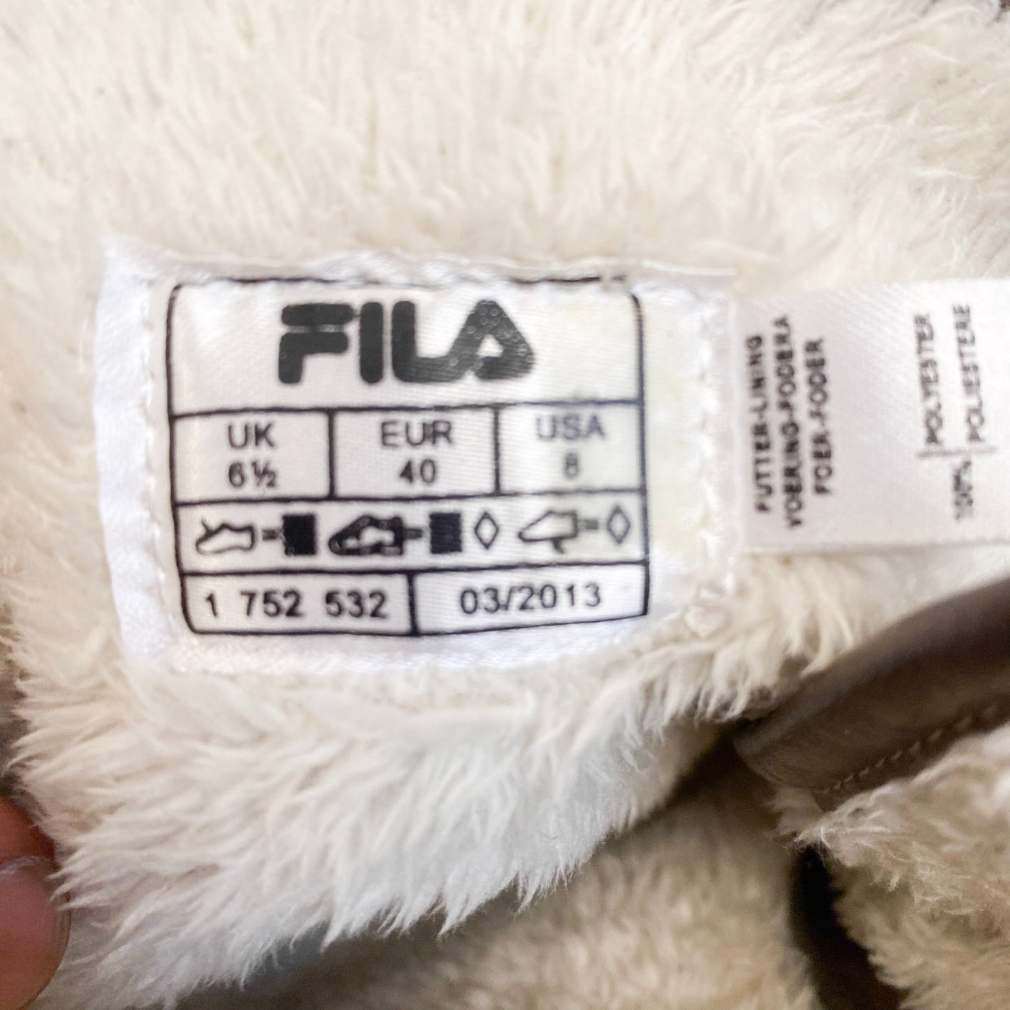 Fila Snow Boots Women's 6.5 Grey Leather Faux Fur Lined Comfort Lace Up Back