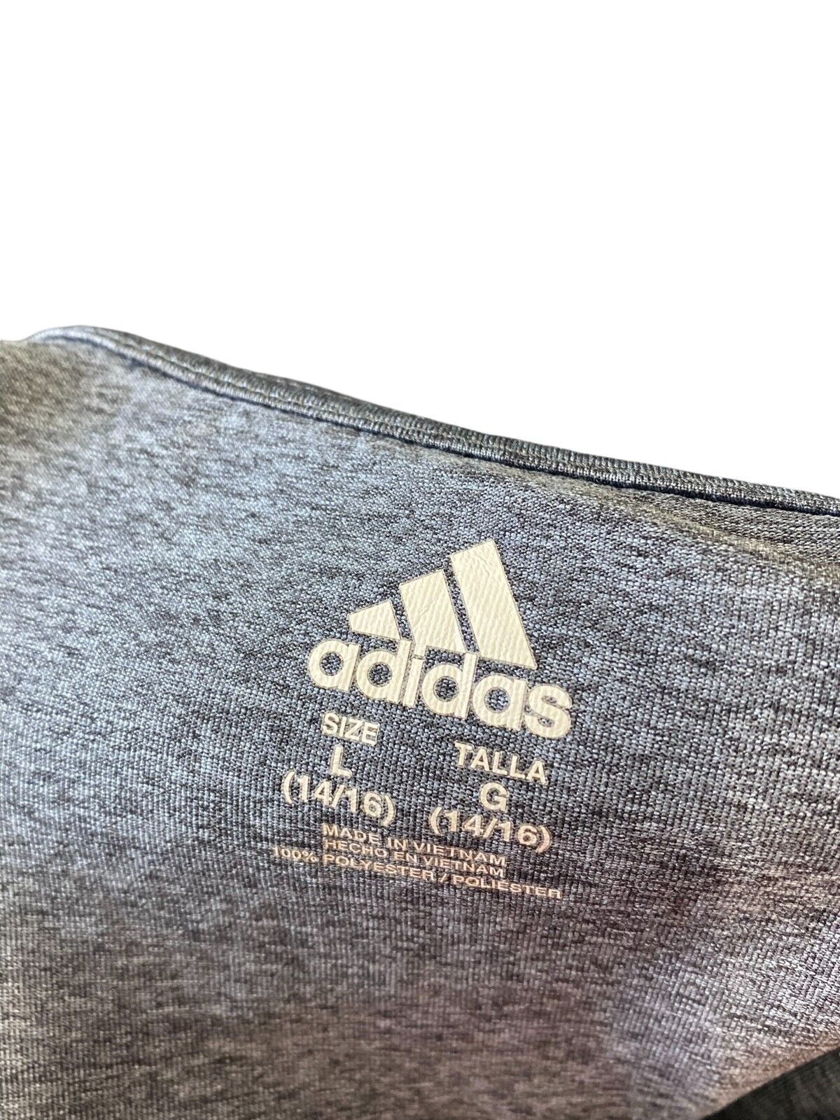 Adidas T-Shirt Boys Large (14-16) Grey Polyester Short Sleeve Crew Neck Pullover