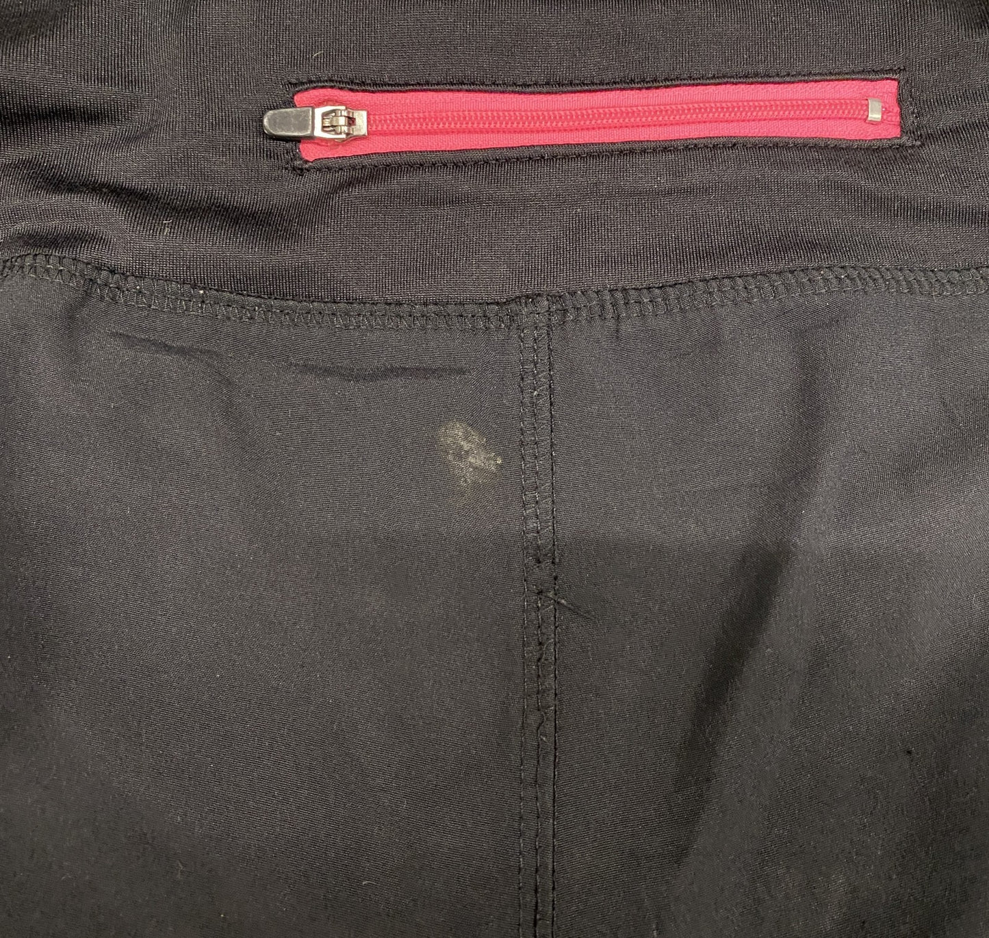 Athletic Shorts Womens 2XL 35" Waist Black Stretch Dolphin Hem Elastic Waist