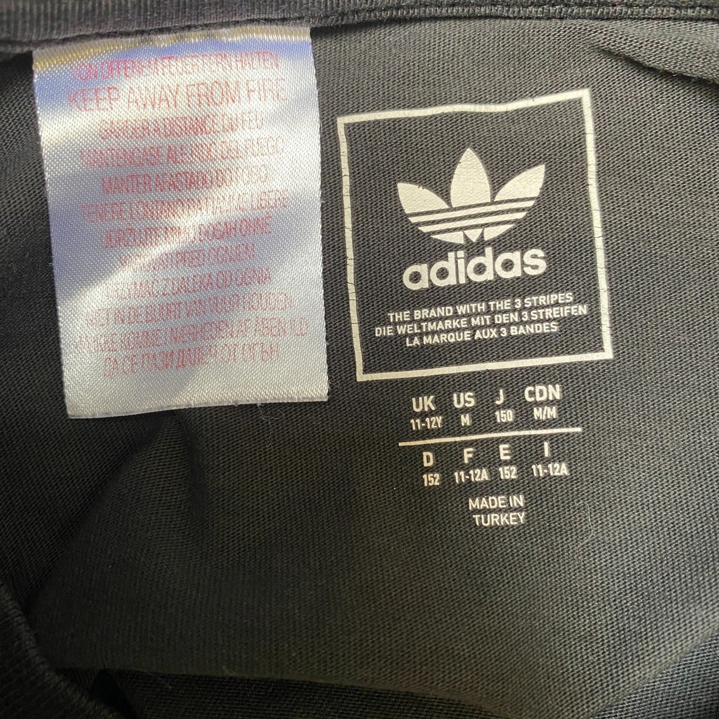 Adidas Originals T-Shirt Boys XS Black White Trefoil Logo Short Sleeve Crew Neck