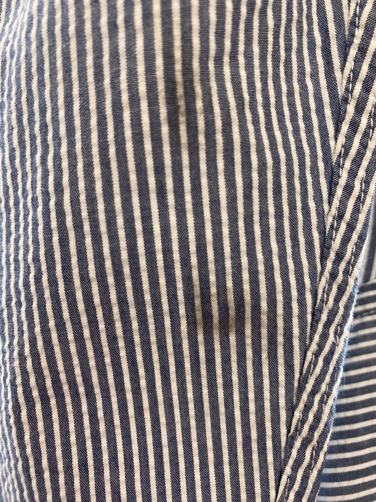 Nautica Shirt Men XL Blue Pinstriped Chest Pocket Long Sleeve Collar Button Down