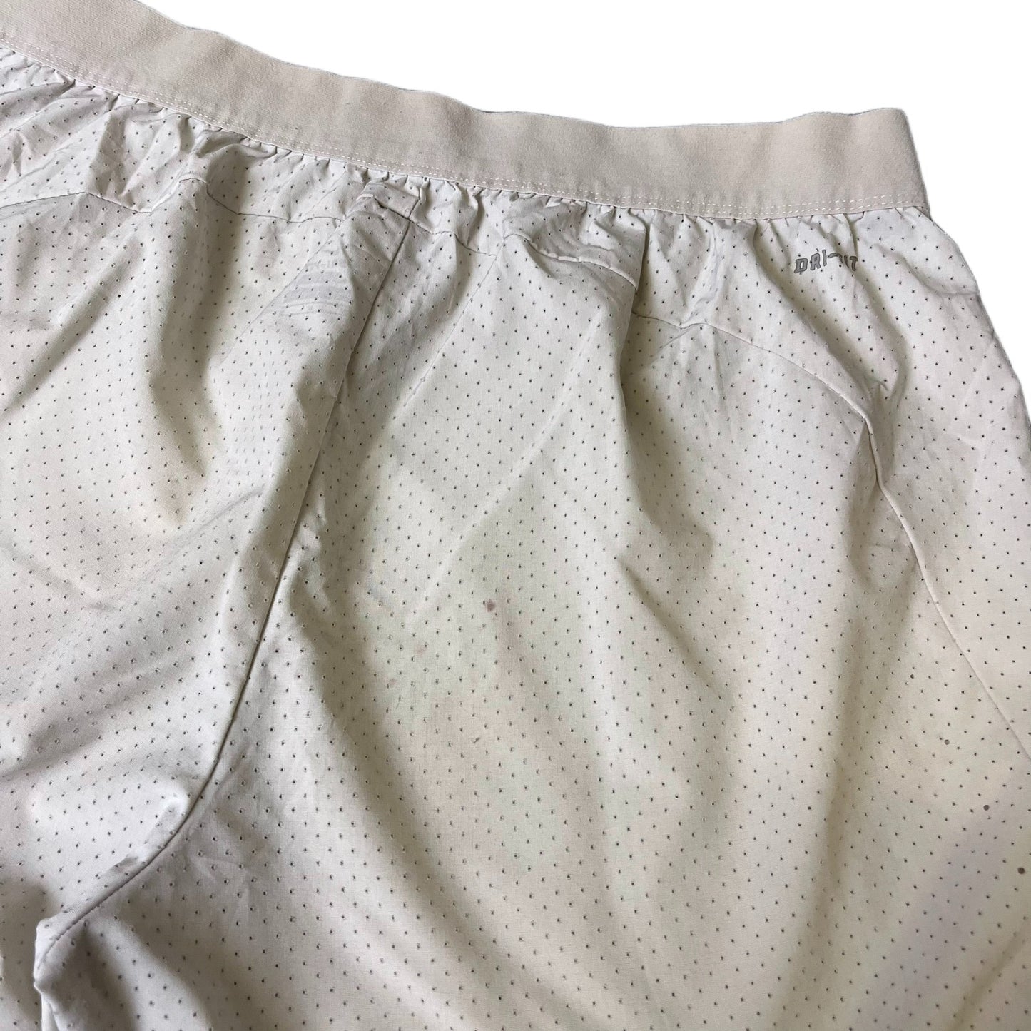 Nike Dri-FIT Mesh Shorts Mens Medium 30" Waist Beige Dolphin Hem Drawstring