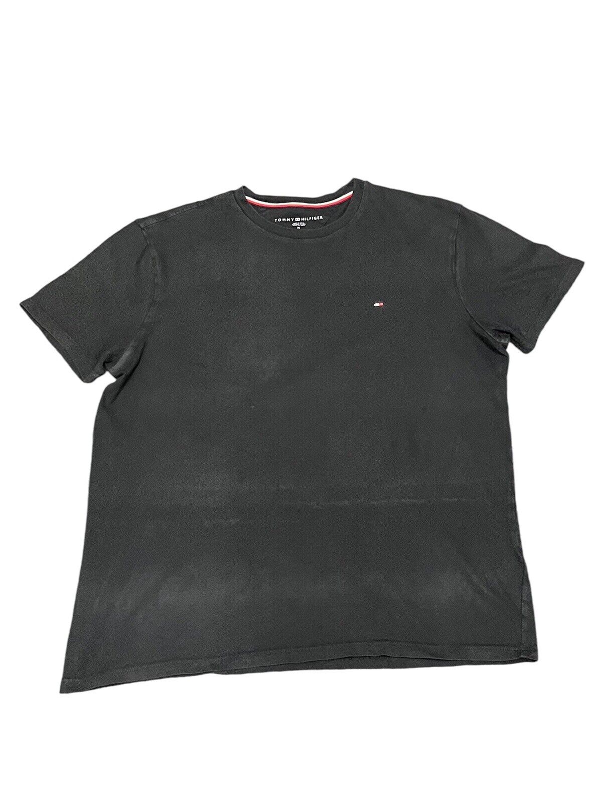 Tommy Hilfiger T-Shirt Black Mens M Chest Logo