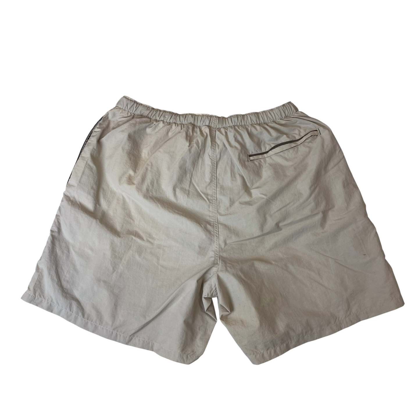 Columbia Belted Running Shorts Mens M Beige Casual Pleated Lightweight Outdoor