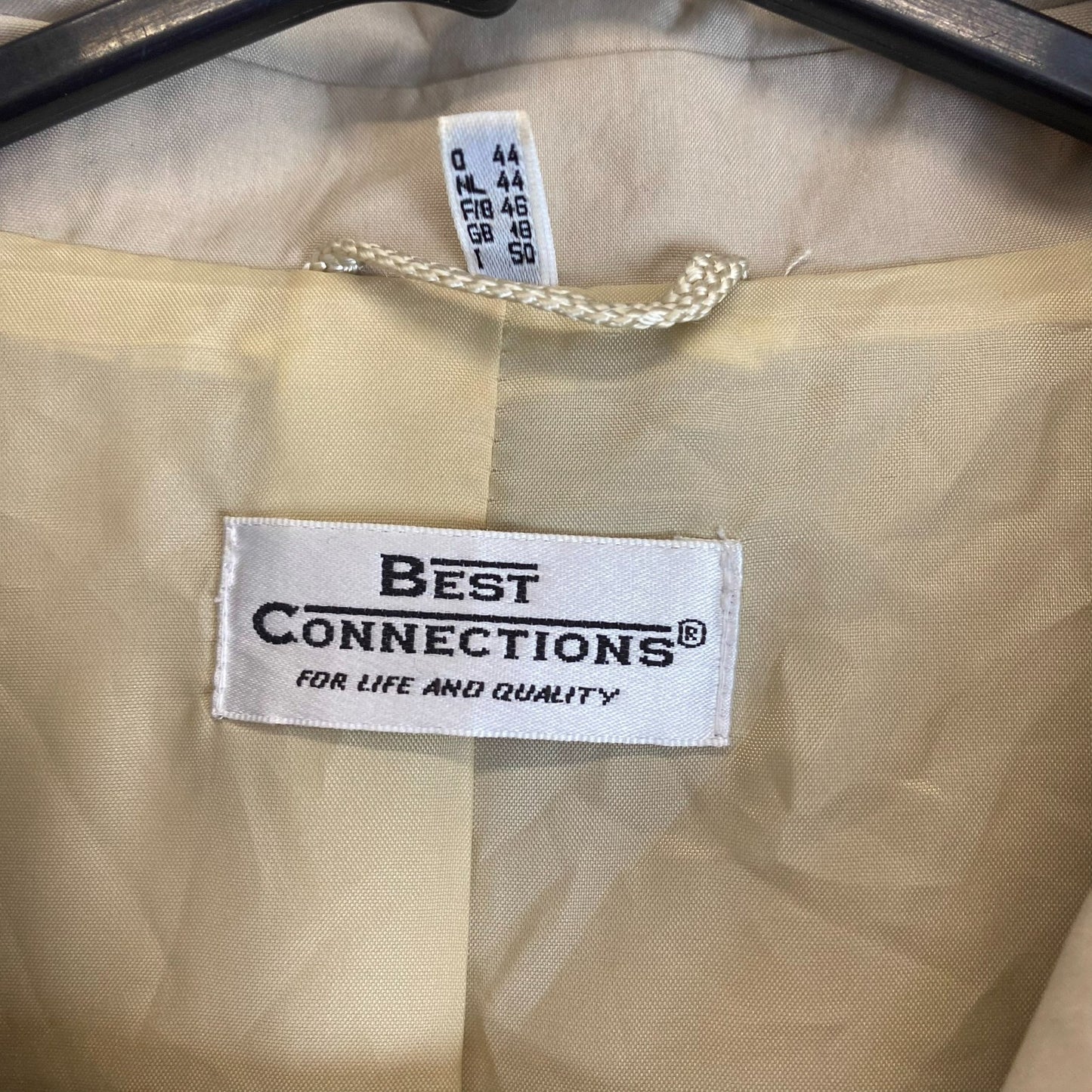 Trench Coat Womens XL Cream Long Sleeve Collared Button Front Casual Outdoor