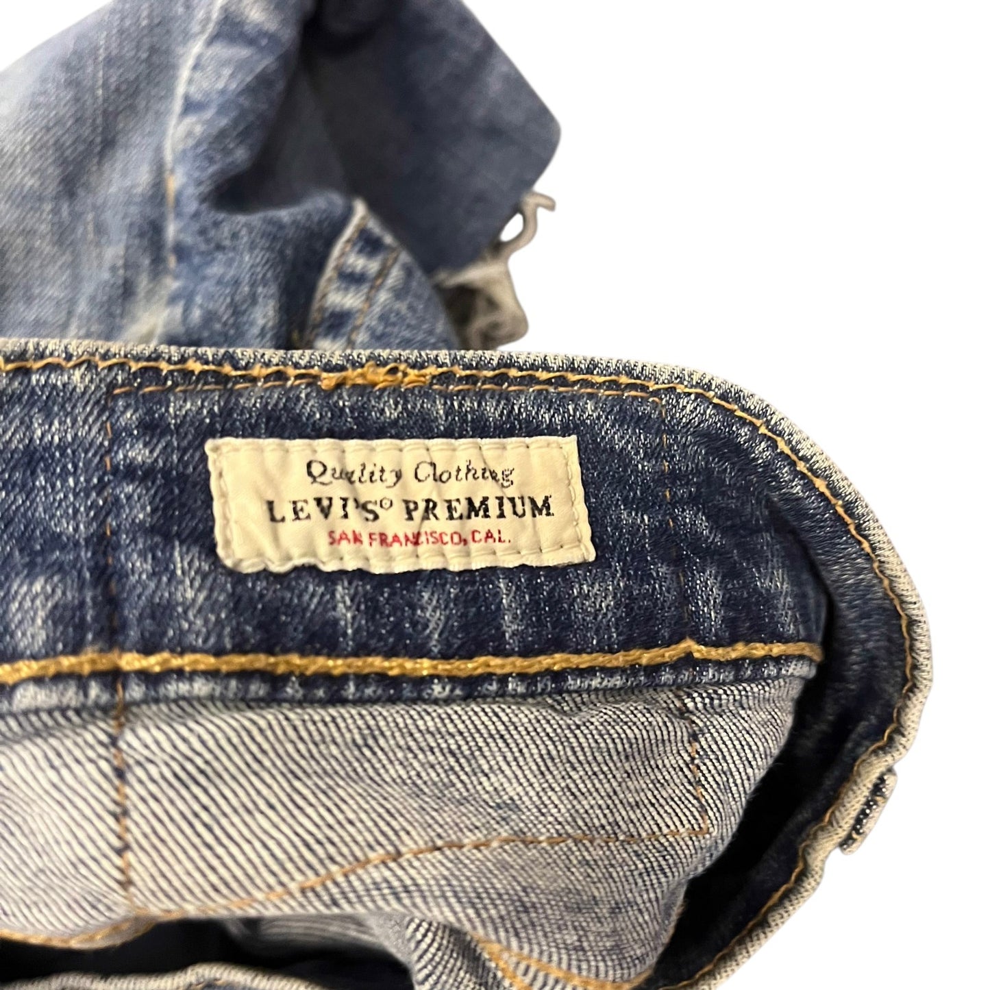 Levi's 519 Jean Shorts Fits as Womens S 28" Waist Blue Denim Red Tab Raw Hem