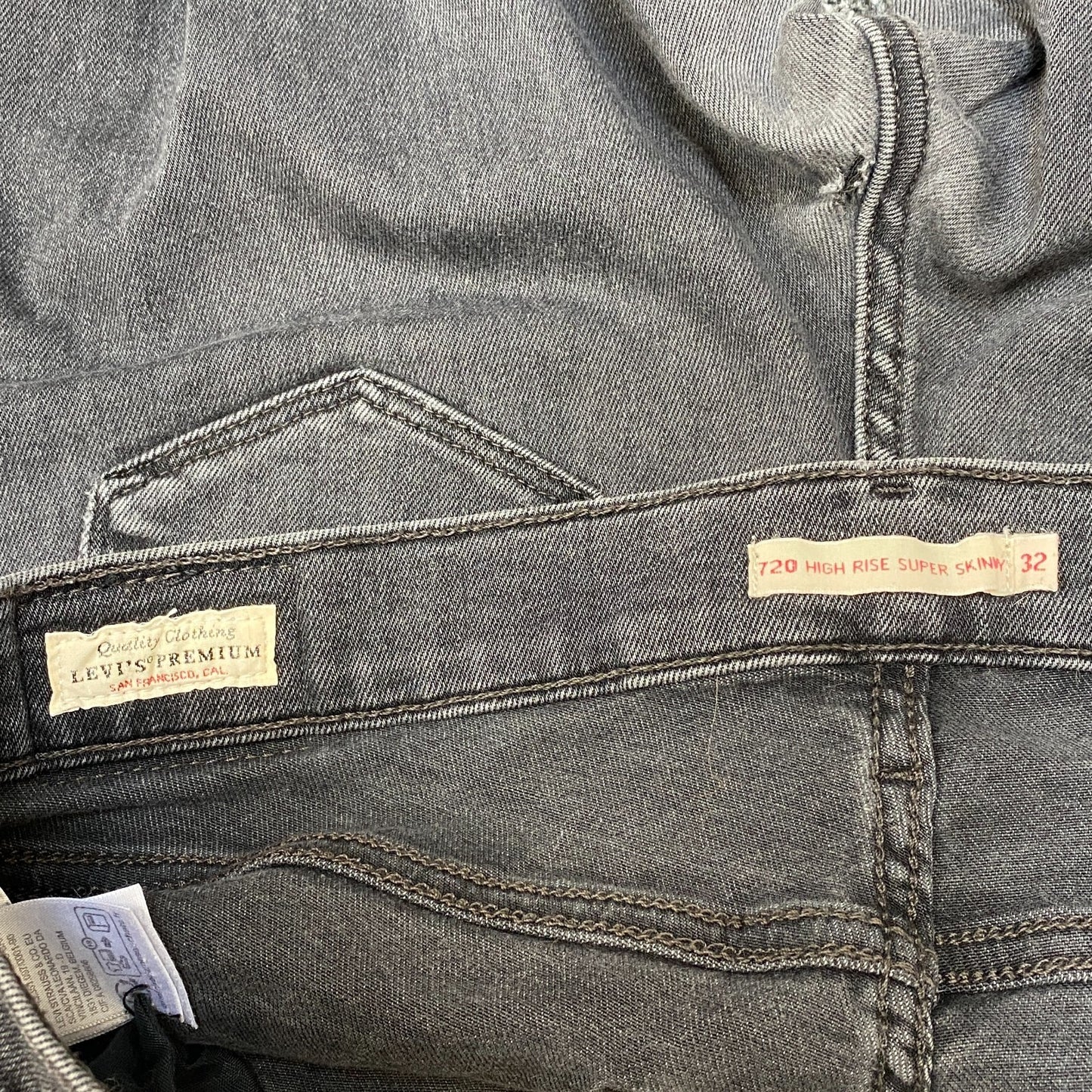 Levi's Jeans Mens 32" Waist Black High Waisted 720 High Rise Super Skinny Leg