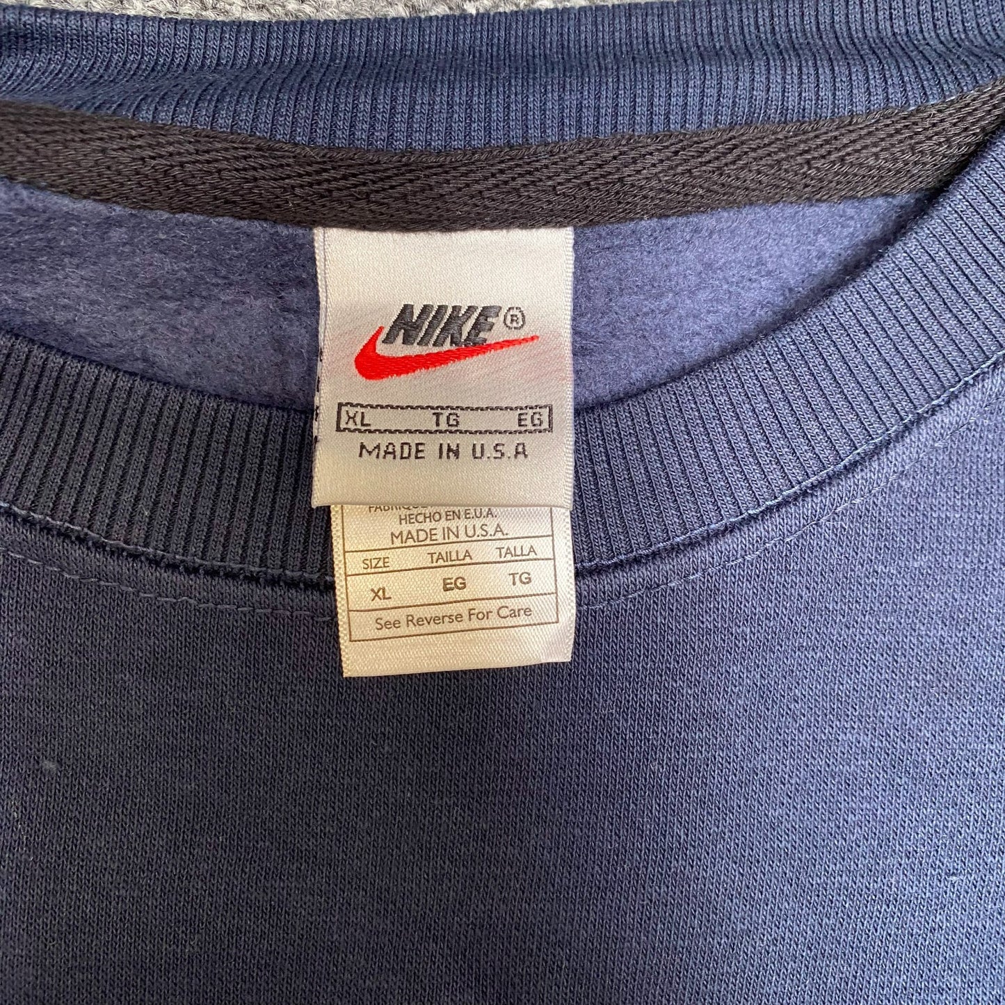 Nike Reworked Sweatshirt Men XL Blue Embroidered Spellout Logo Crew Neck Outdoor