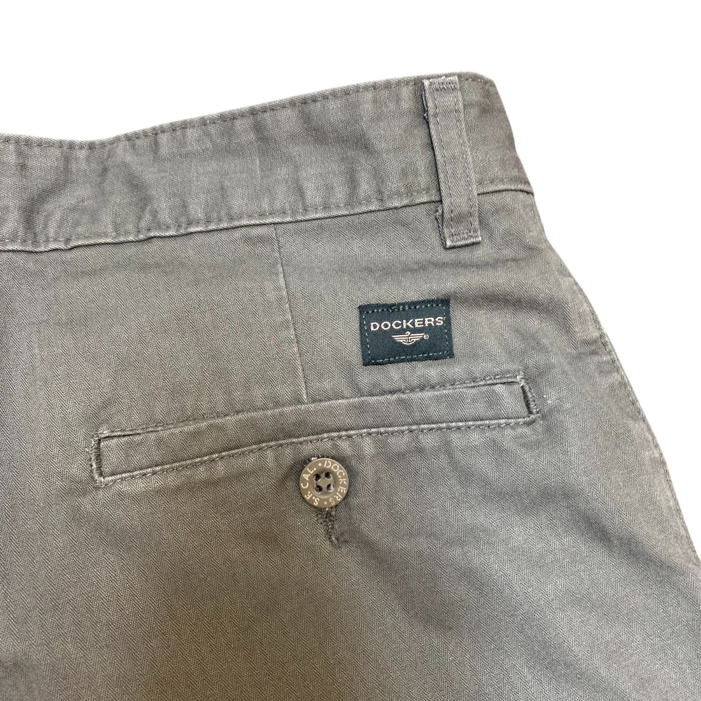 DOCKERS Trousers Mens Medium Green Pockets Straight Fit Comfort Workwear Outdoor