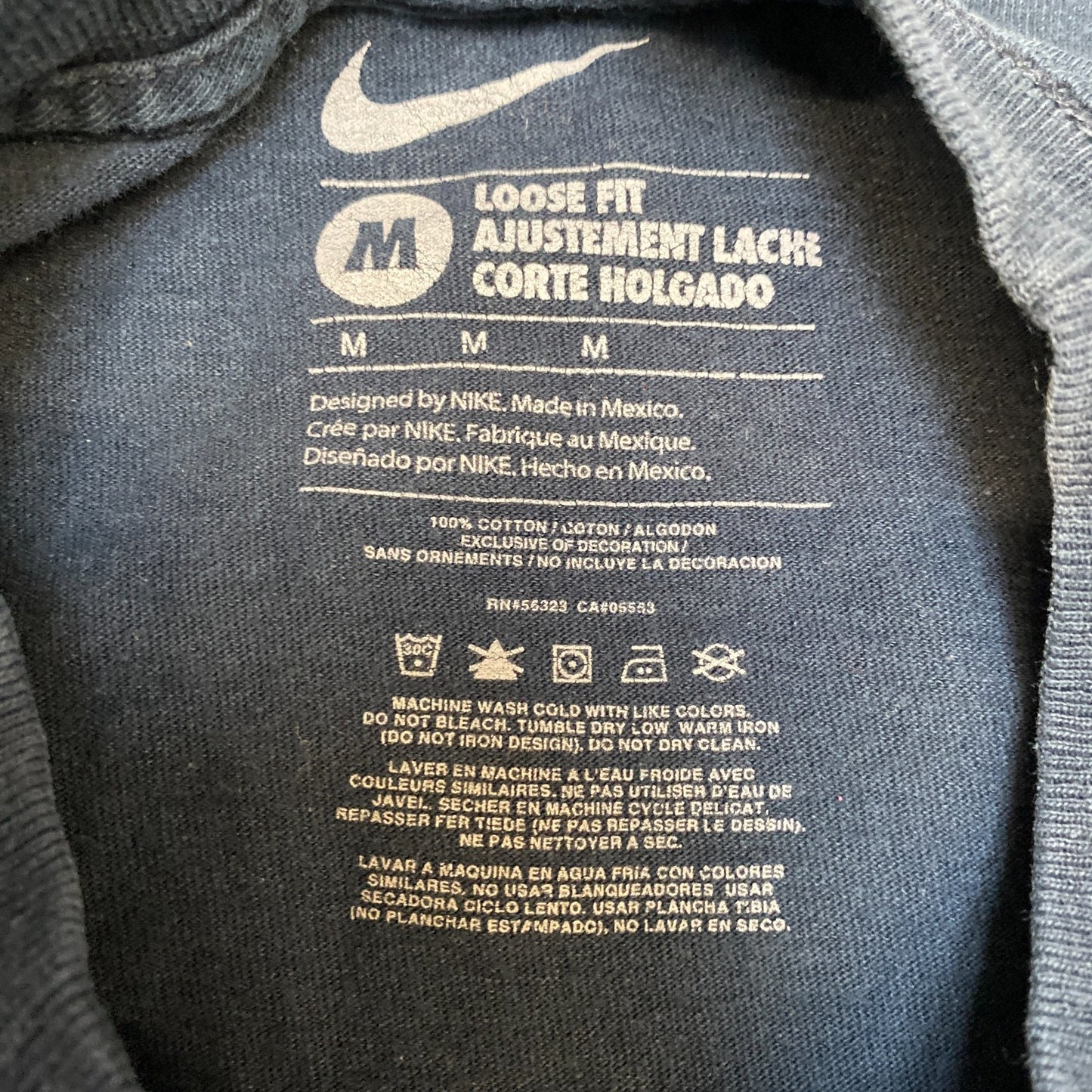 Nike T-Shirt Men Medium Navy Blue Graphic Logo Loose Fit Short Sleeve Summer Tee