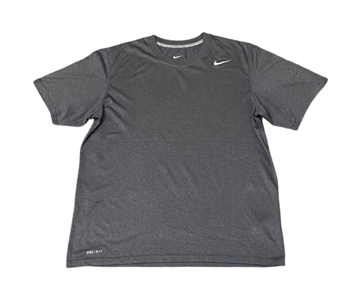 Nike T-Shirt Men's Small Grey Swoosh Logo Classic Crew Neck Trendy Pullover Tee