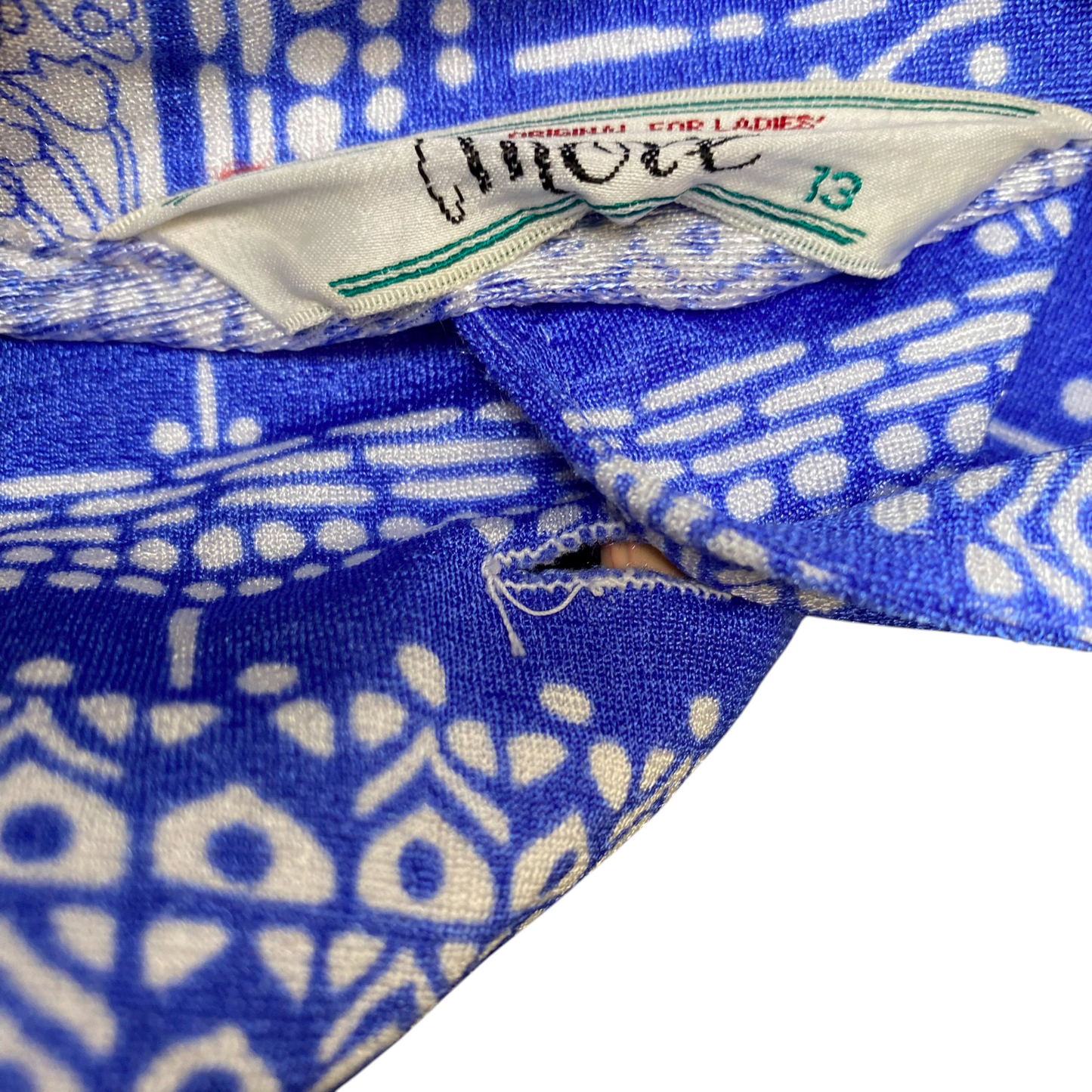 Shirt Top Womens M Blue White Floral Collared Long Sleeve Outdoor Pullover