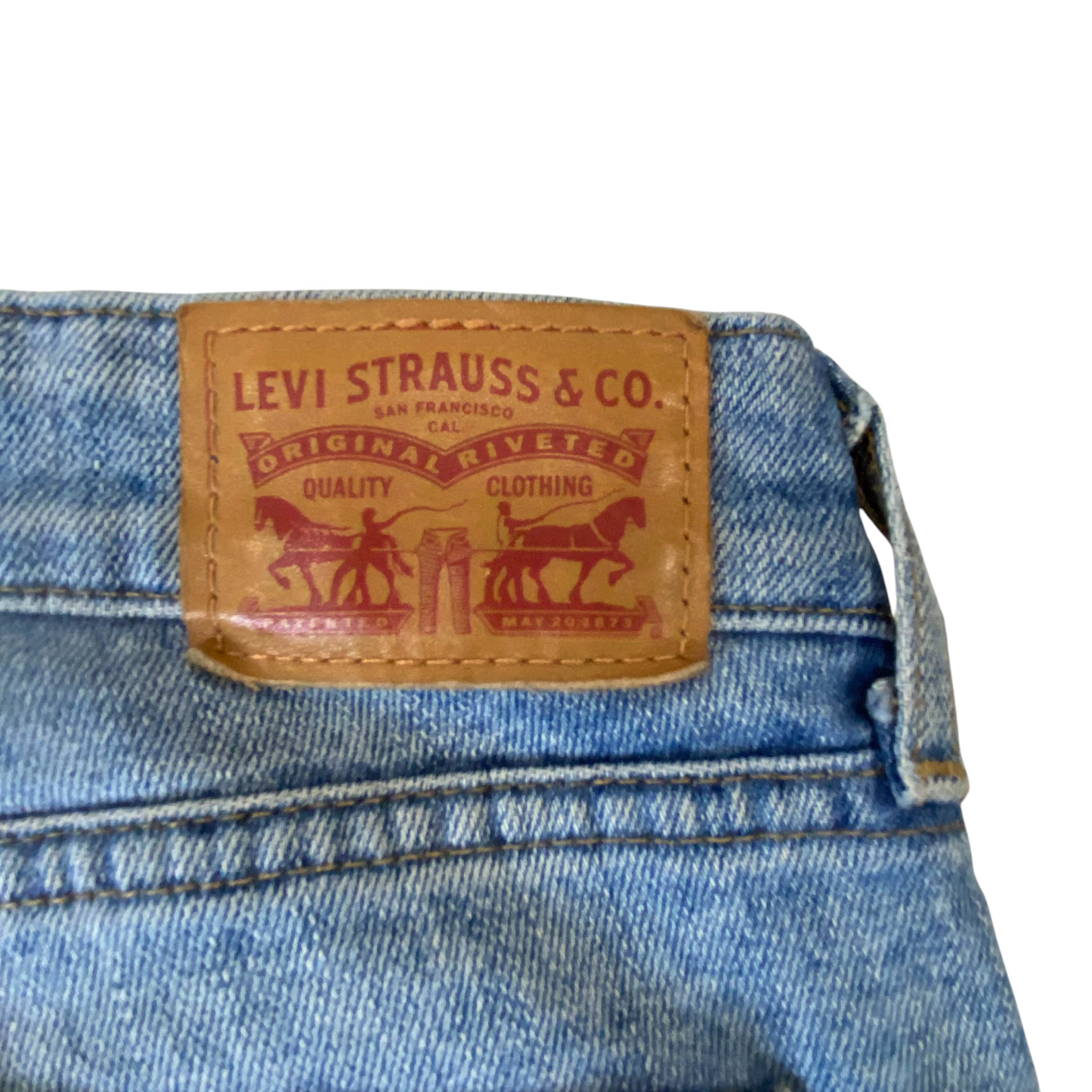 Levi's Jeans Womens 30W Blue Denim Red Tab Medium Wash Mid-Rise 711 Skinny Leg