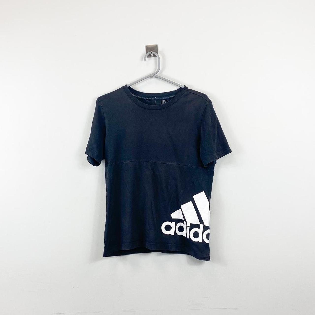 Vintage Adidas T-shirt