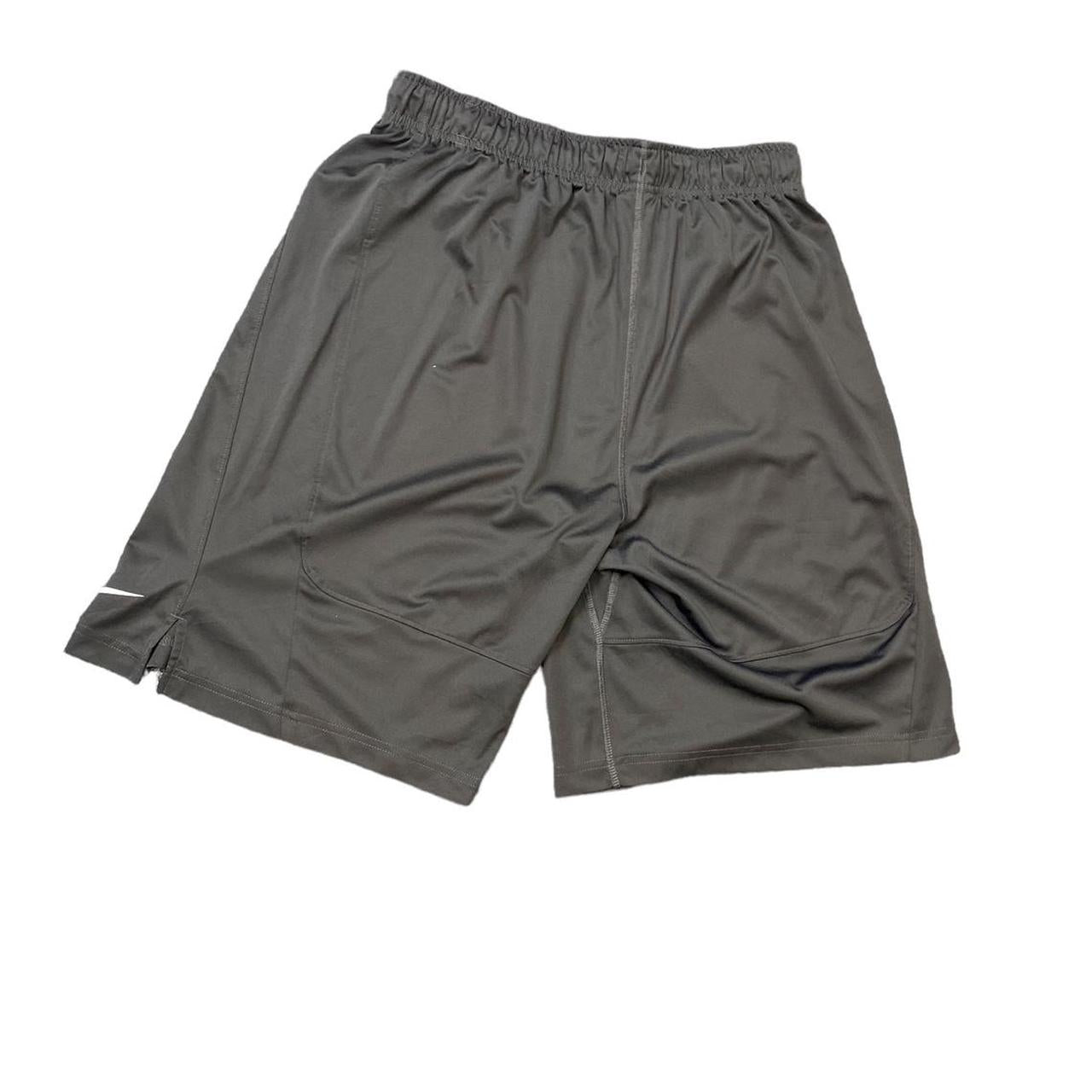 Nike Shorts Grey Men’s M