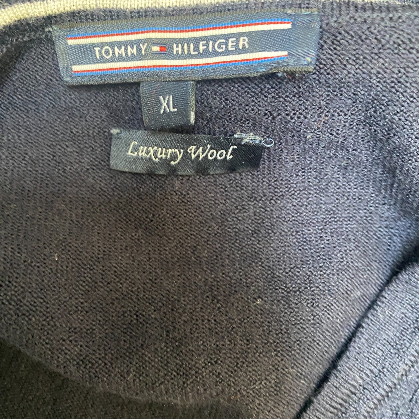 Tommy Hilfiger Jumper Mens XL Navy Luxury Wool Knit Long Sleeve V Neck Pullover