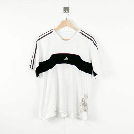 Vintage Adidas T-shirt