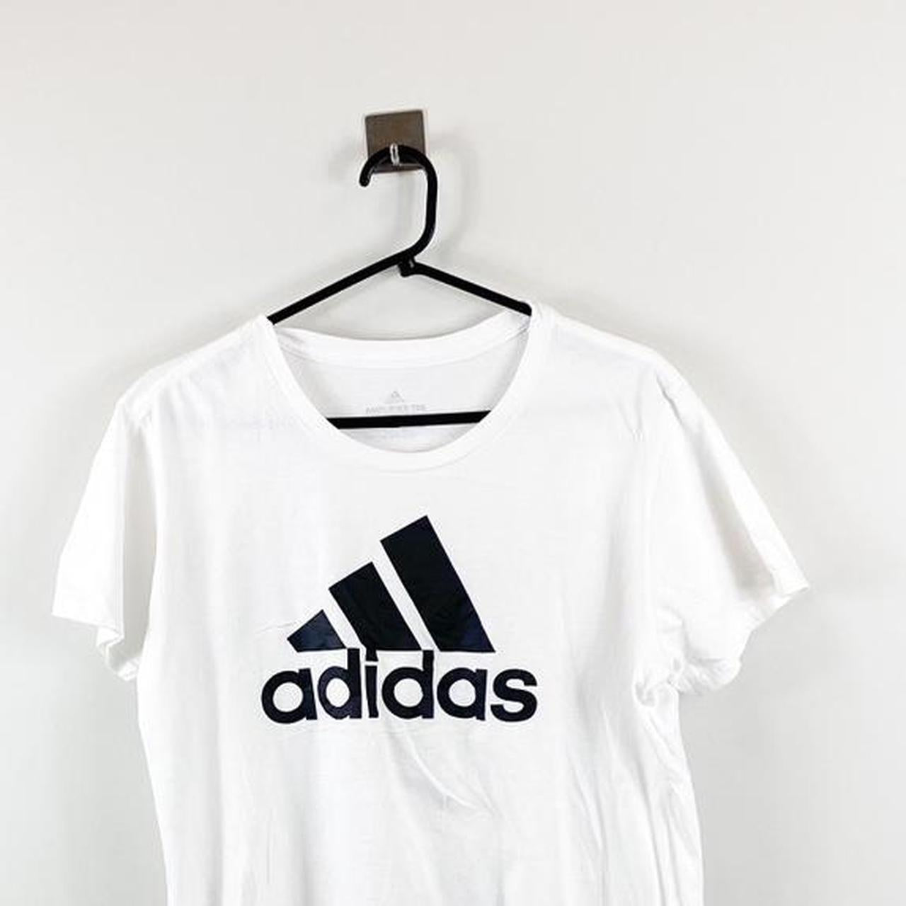 Vintage Adidas T-shirt