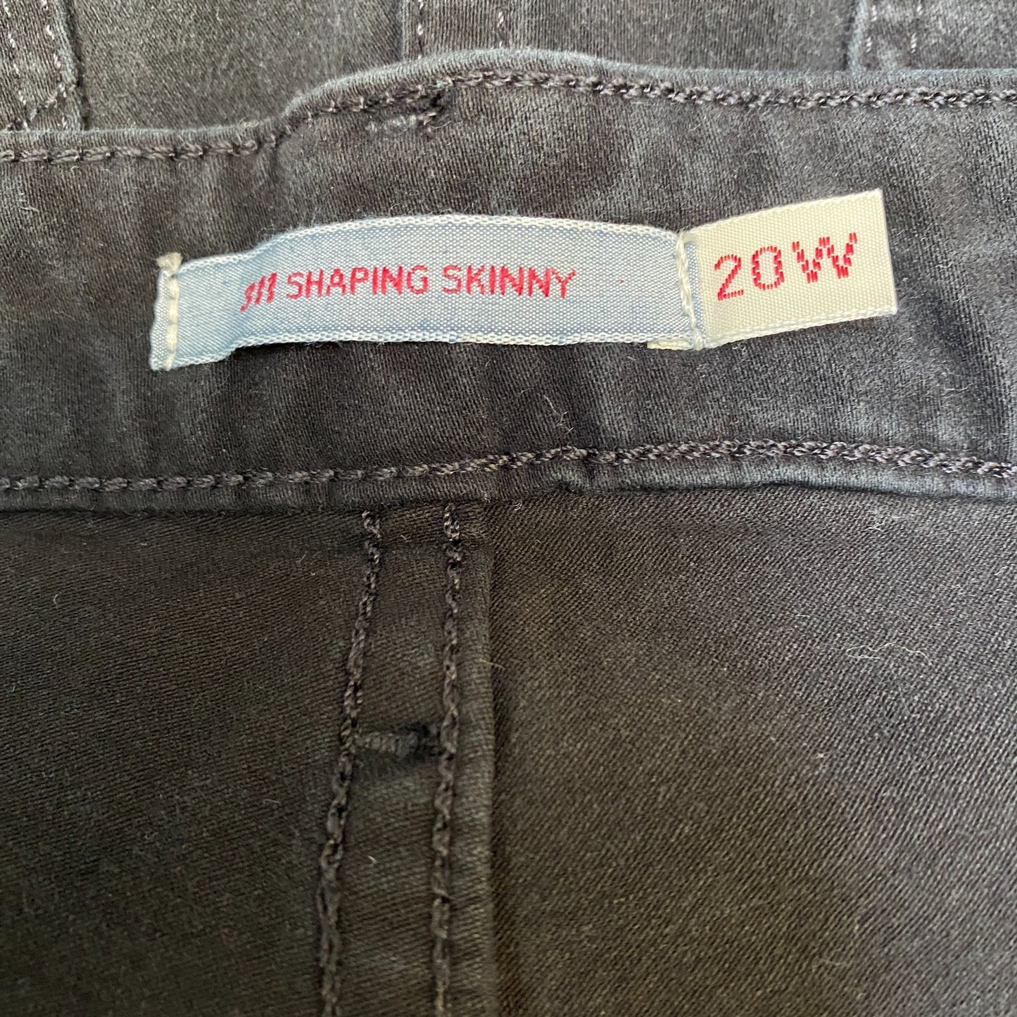 Levi's Jeans Women's 37" Waist Black Premium Black Tab 311 Shaping Skinny Leg