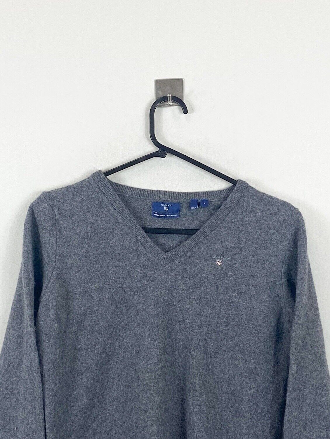 Gant V-neck Lambs Wool Sweatshirt Grey Women L Short