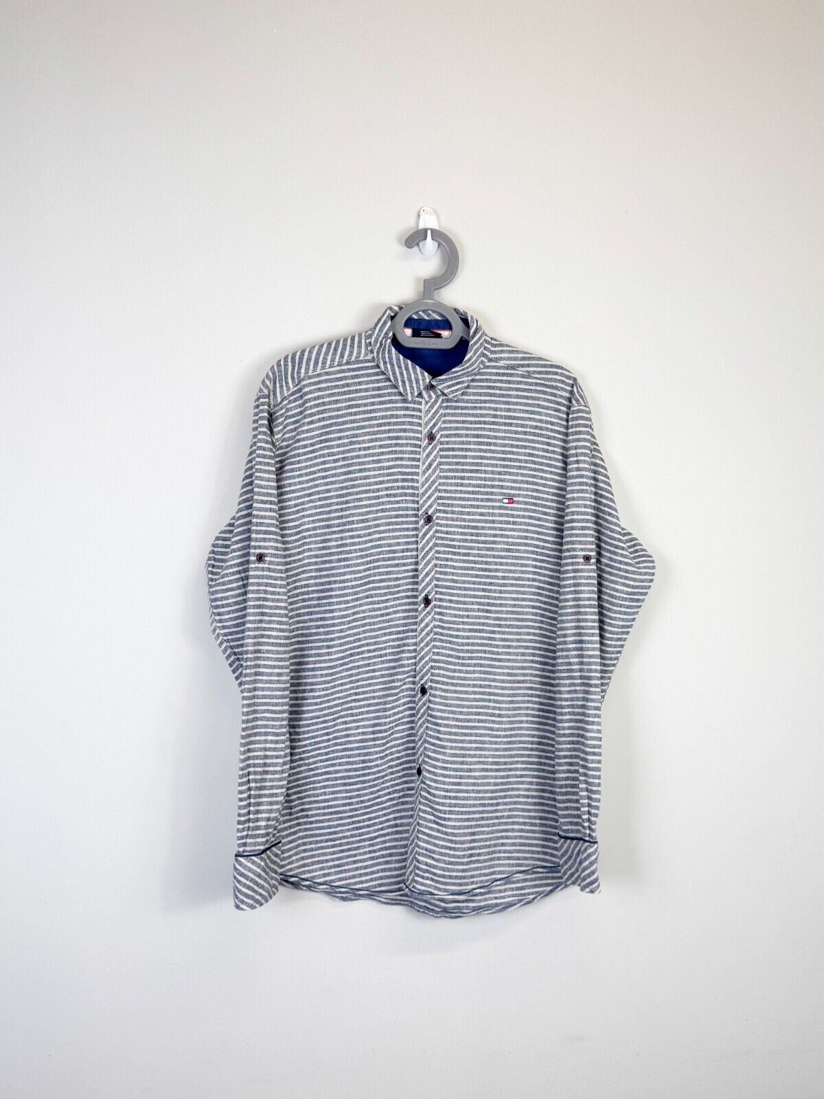 Tommy Hilfiger Shirt Men XL Blue Striped Logo Tag Long Sleeve Casual Button Down