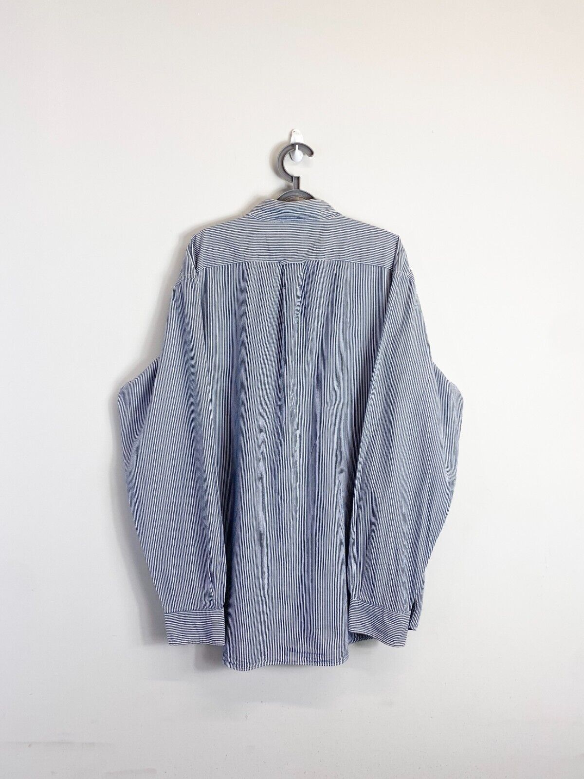 Nautica Shirt Men XL Blue Pinstriped Chest Pocket Long Sleeve Collar Button Down