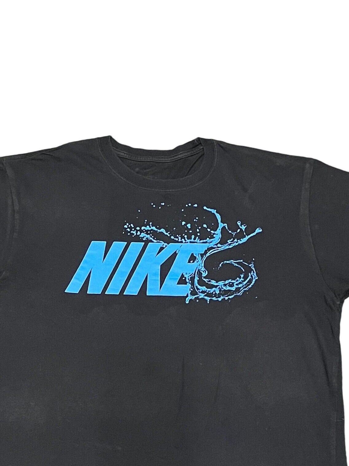 Nike T-Shirt Black Mens M Chest Logo