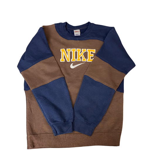 Nike Reworked Sweatshirt Mens M Brown Navy Embroidered Spellout Logo Vintage Y2K