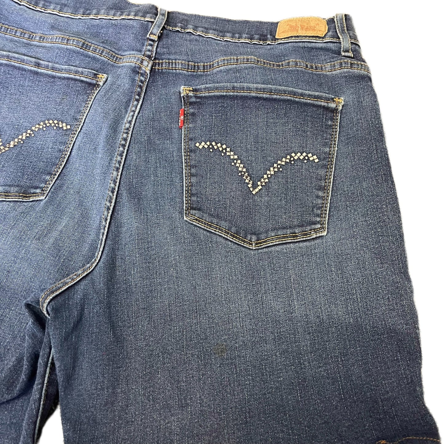 Levi's 512 Perfectly Slimming Jean Shorts Fits as Womens L 32" Waist Blue Denim