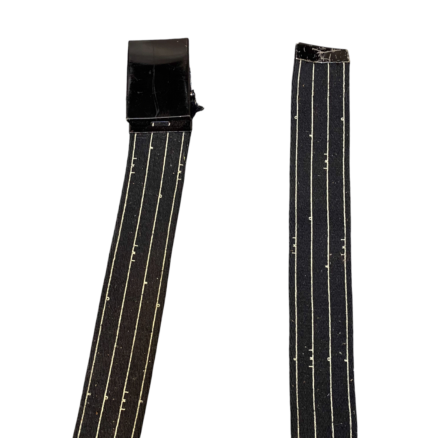 Mens Golf Webbing Belt Black White Striped Adjustable Clamp Buckle Size 40 in