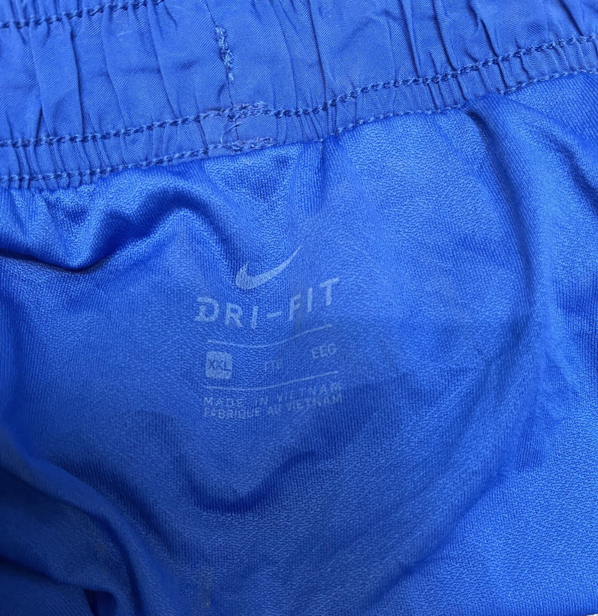 Nike Running Shorts Womens 2XL 34" Waist Blue Mesh Panel Performance Dolphin Hem
